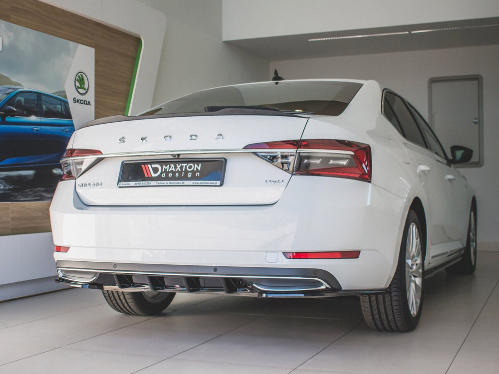 MaxTON® DESIGN rear valance for Skoda Superb Mk3 FL 2019 and later, showcasing sleek body styling for enhanced vehicle appearance.