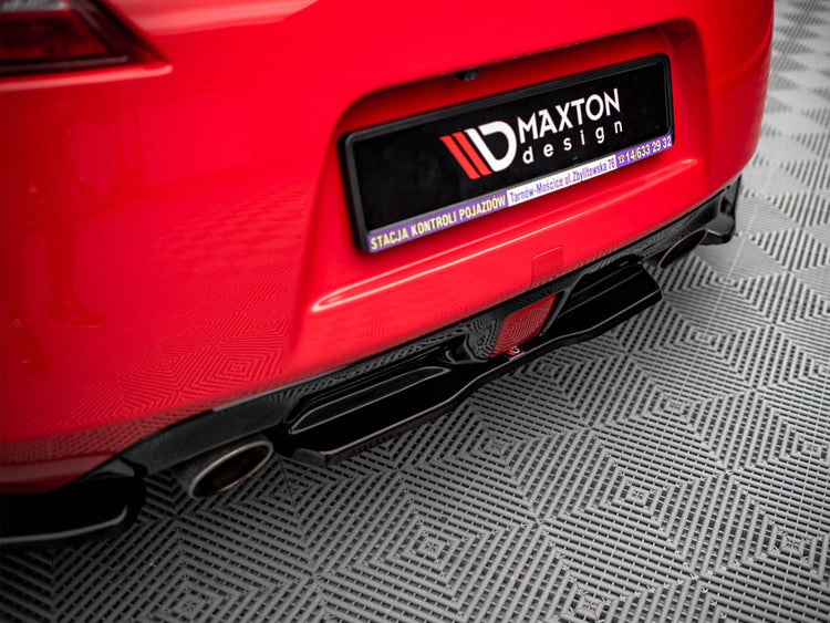 Maxton Design Central Rear Splitter V.2 Nissan 370z (2009-2020) - Wayside Performance 