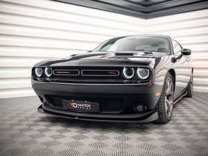 MaxTON® DESIGN front splitter for Dodge Challenger RT Mk3 facelift, showing the aerodynamic car accessory in black finish.