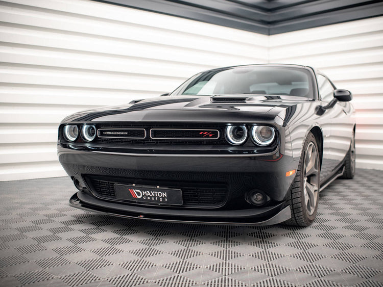 MaxTON® DESIGN front splitter for Dodge Challenger RT Mk3 facelift, showing the aerodynamic car accessory in black finish.