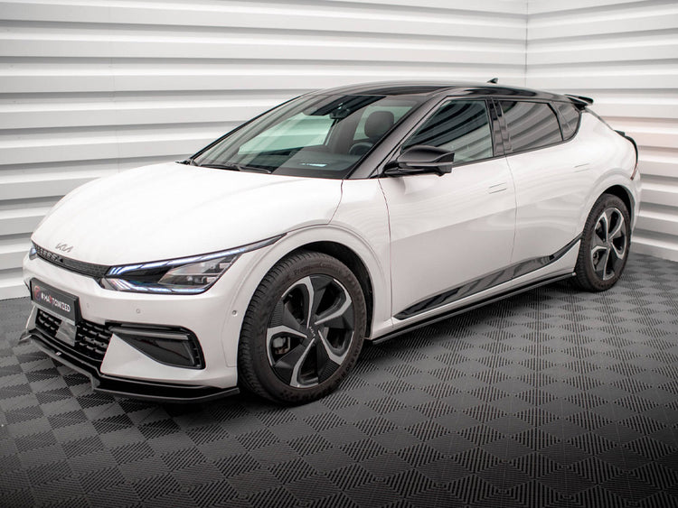 Maxton Design Kia EV6 GT-Line Mk1 side skirts and diffuser body styling kit, black aerodynamic enhancements for modern electric SUV.