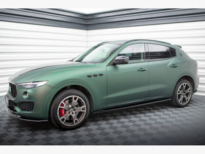 Maxton Design Maserati Levante Mk1 side skirts and diffusers for body styling, featuring sleek black aerodynamic components.