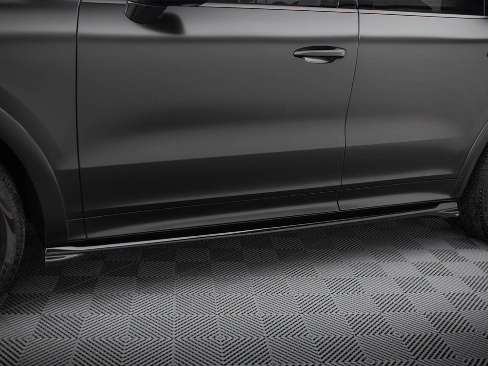 Maxton Design Porsche Cayenne side skirt diffusers V.1 for Sport, Turbo SUV, Coupe Mk3 and Facelift models, body styling accessory.