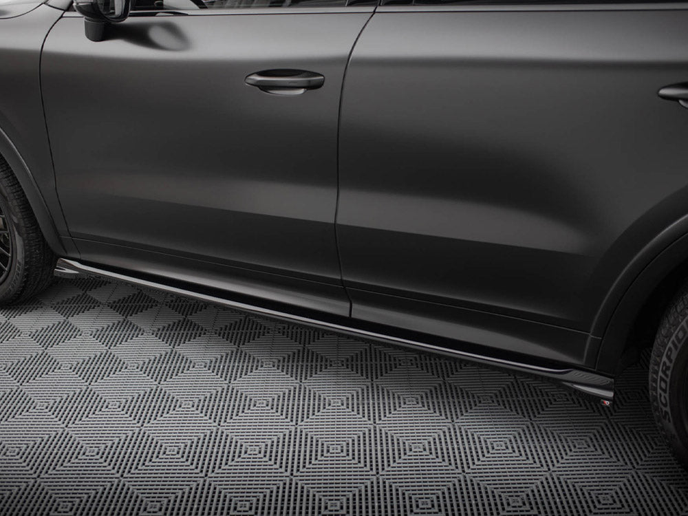 Maxton Design Porsche Cayenne Sport Design side skirt diffusers for SUV and coupe models, body styling accessory, black finish
