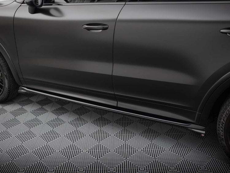 Maxton Design Porsche Cayenne Sport Design side skirt diffusers for SUV and coupe models, body styling accessory, black finish