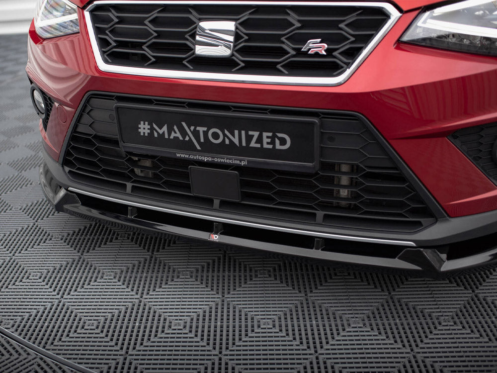 Maxton Design front splitter for Seat Arona FR Mk1, a stylish body and styling accessory, mounted on the vehicle's front bumper.