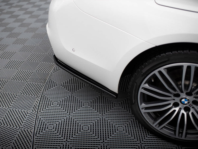 BMW 5 G30 G31 M-Sport central rear splitter by MAXTON® DESIGN, shown installed on the rear lower bumper of the vehicle.