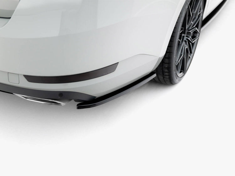 Maxton Design rear side splitters for Skoda Superb Mk3 liftback and Combi, body styling accessories in black.