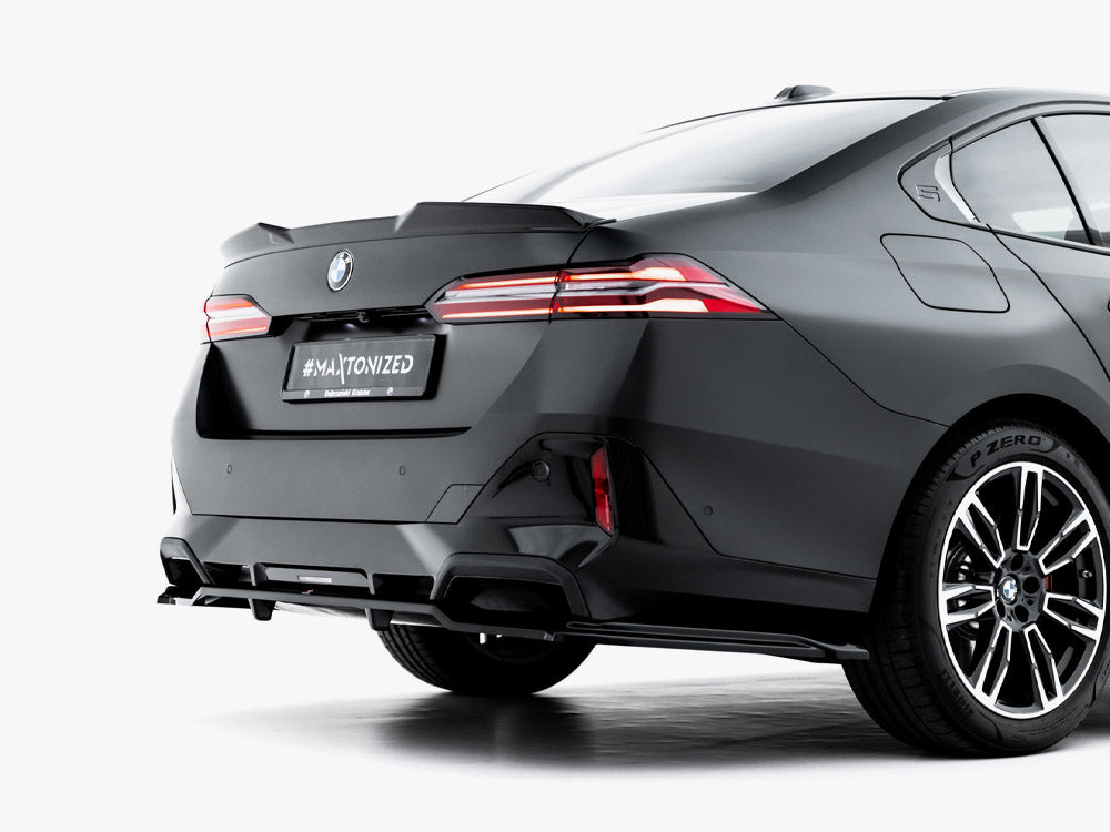 Maxton Design Central Rear Splitter (Vertical Bars) V.1 BMW 5 M-Pack G60 - Wayside Performance 