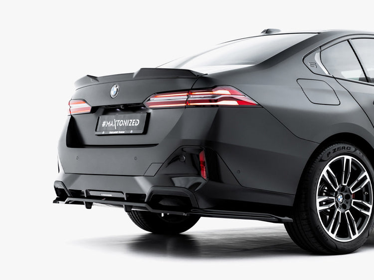 Maxton Design Central Rear Splitter (Vertical Bars) V.1 BMW 5 M-Pack G60 - Wayside Performance 