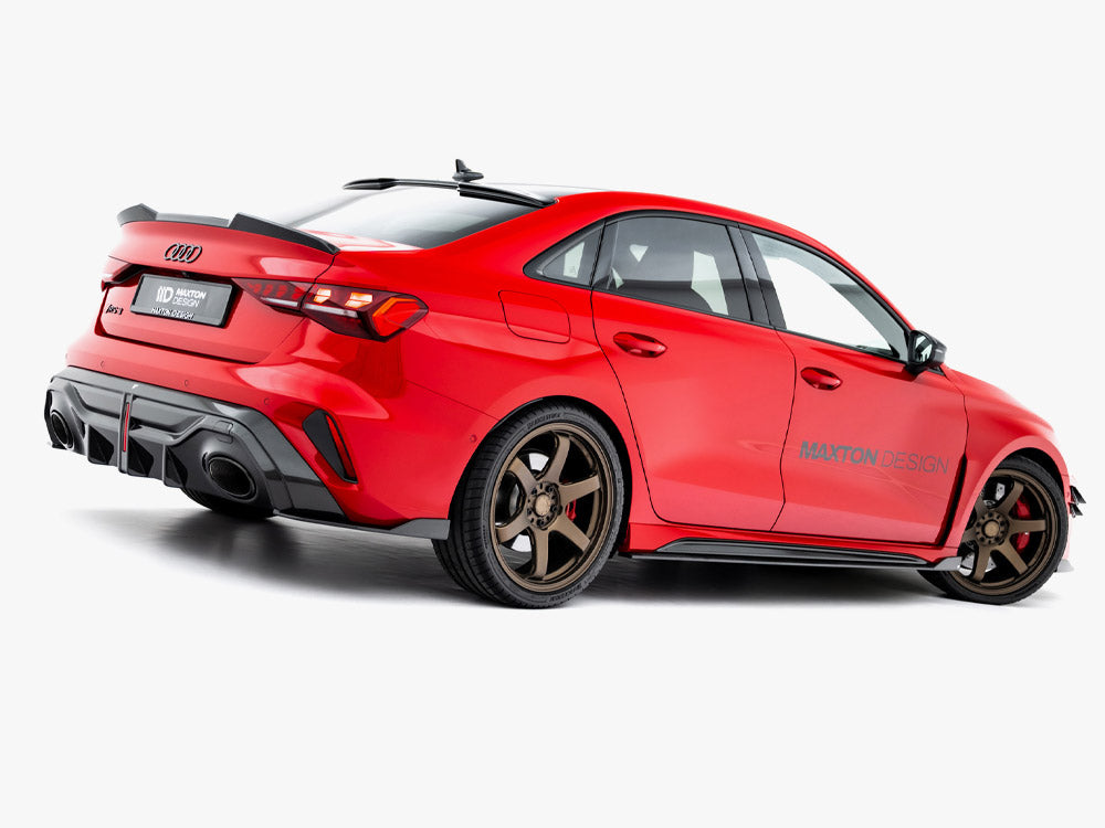 Maxton Design carbon fiber side skirts for Audi RS3 Sedan 8Y Facelift, sleek body styling accessory with pre-preg carbon fiber finish.
