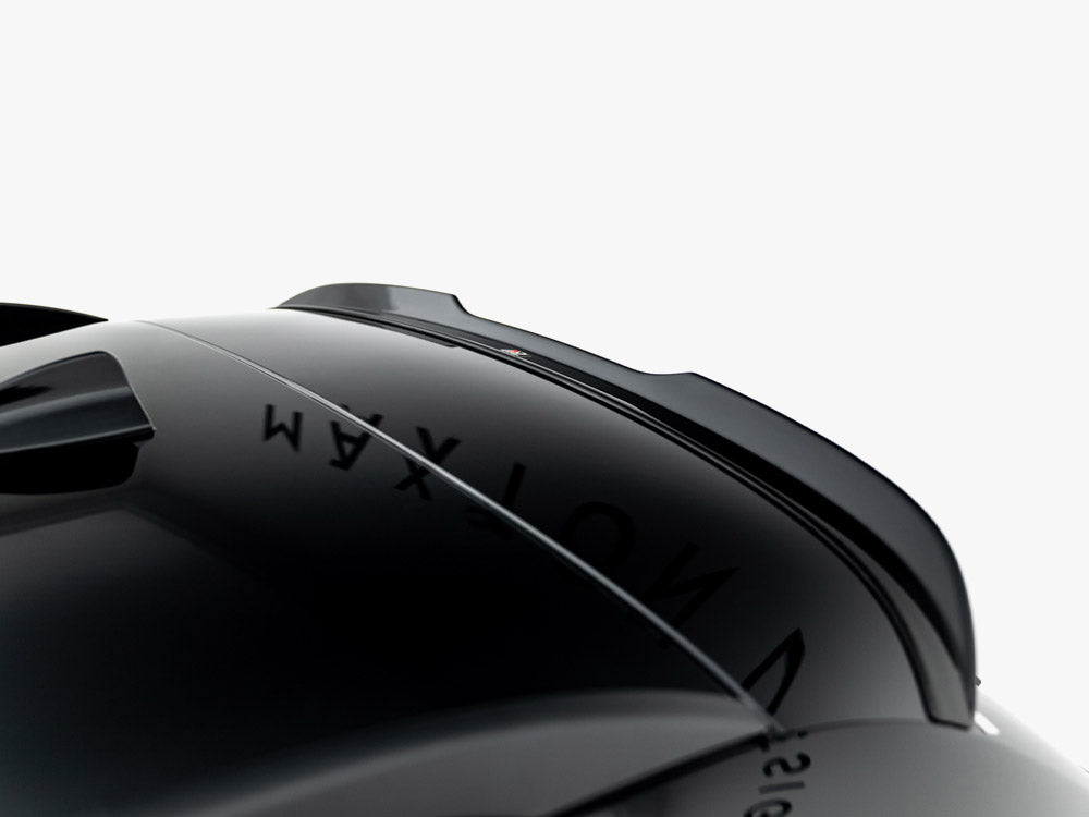 Maxton® DESIGN BMW 3 Series E91 spoiler cap, sleek automotive accessory with a smooth finish and aerodynamic design.