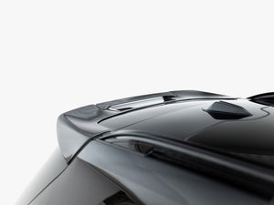 Maxton Design Prepreg carbon fiber tailgate spoiler for BMW X7 M-Pack G07 facelift, upper body styling accessory on vehicle.