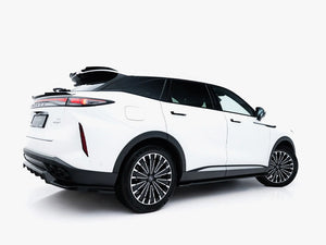 Maxton Design Omoda 9 Mk1 side skirt diffuser for body styling, featuring sleek aerodynamic design and durable construction.