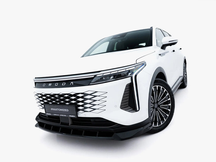 Maxton Design front splitter for Omoda 9 Mk1, made of durable body and styling material, installed on the car's front bumper.