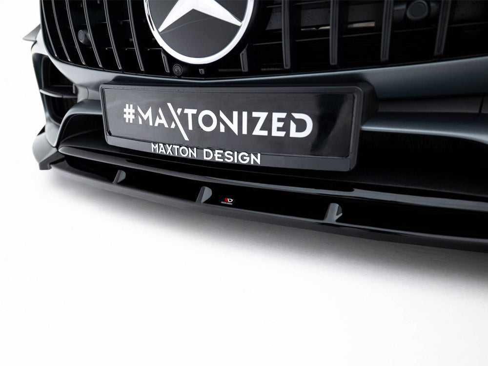 Maxton Design Mercedes-AMG GT C C190 facelift full body kit with front splitter, side skirts, and rear diffuser for enhanced styling.