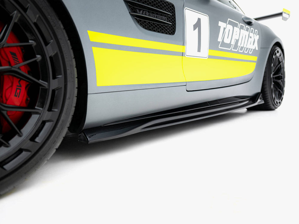 Maxton Design Mercedes-AMG GT C C190 facelift full body kit, front and rear bumpers, side skirts, in black with aerodynamic styling.