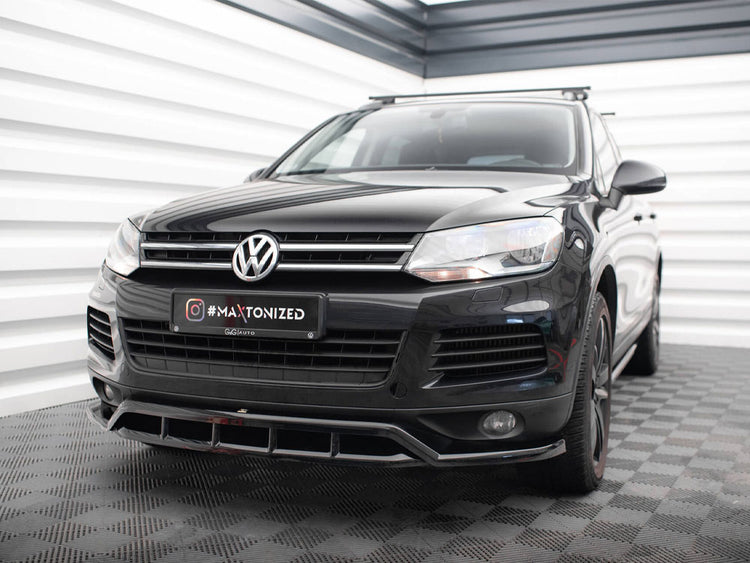 Maxton Design Volkswagen Touareg Mk2 full body kit, including front bumper, side skirts, and rear diffuser, for enhanced vehicle styling