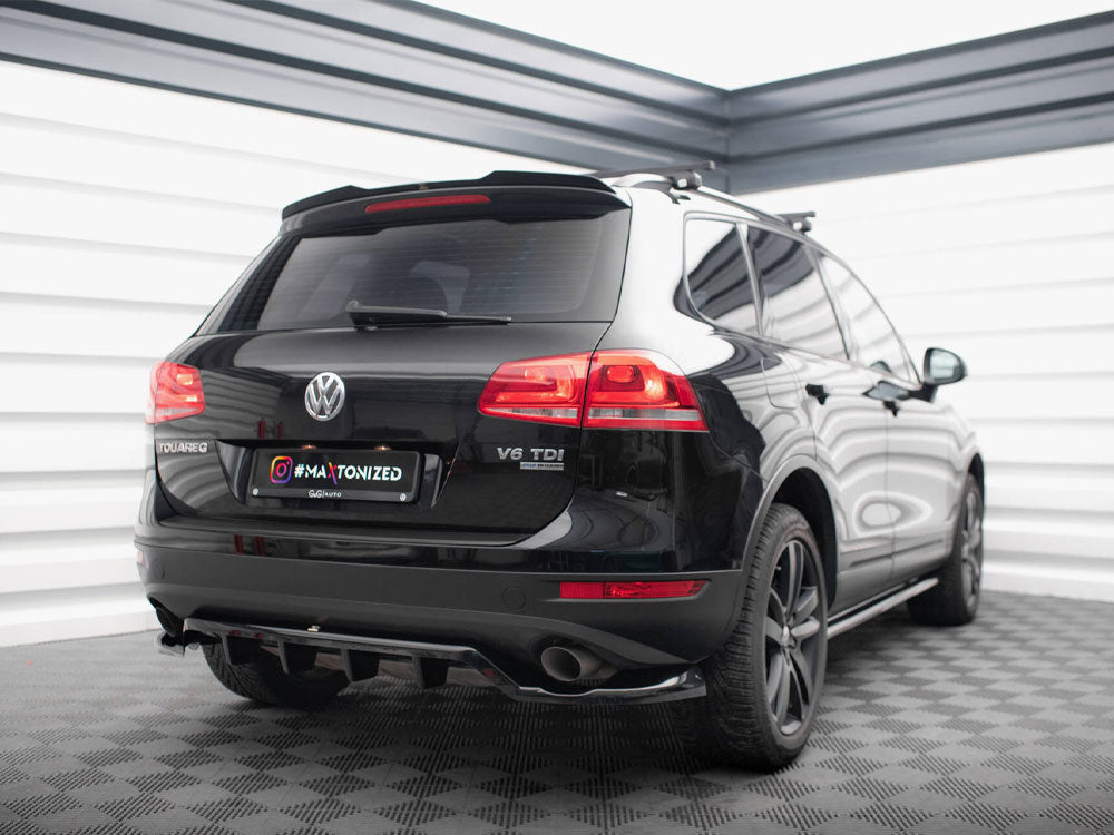Maxton Design Volkswagen Touareg Mk2 full body kit for styling, includes front and rear bumper accents and side skirts.