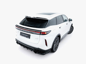 Maxton Design full body kit for Omoda 9 Mk1, including front bumper, side skirts, and rear diffuser, in black finish.