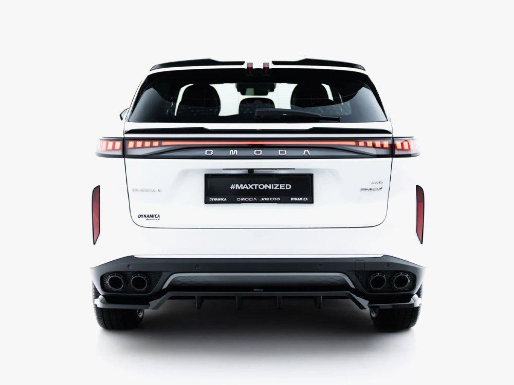 Maxton Design full body kit for Omoda 9 Mk1, including front and rear bumper, side skirts, and styling components.