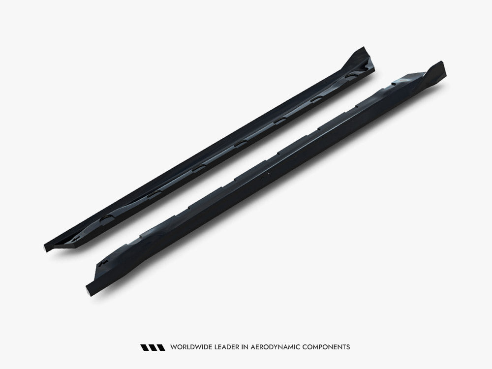Maxton Design MG 3 Mk1 side skirt diffusers for body styling, showcasing sleek aerodynamic enhancement on a car.