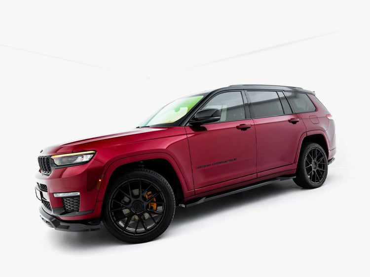 Maxton Design Jeep Grand Cherokee L Mk5 full body kit in black, including front and rear bumper extensions and side skirts.