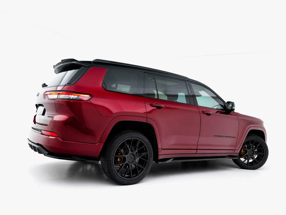 Maxton Design full body kit for Jeep Grand Cherokee L Mk5, includes front and rear bumper modifications and side skirts.