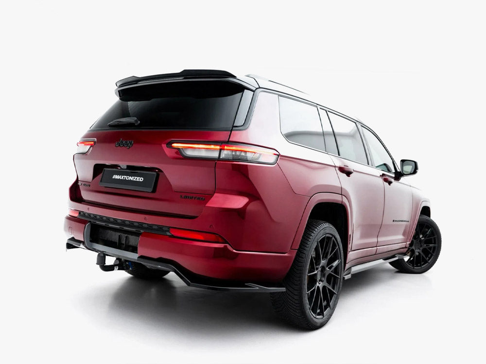 Maxton Design full body kit for Jeep Grand Cherokee L Mk5, featuring custom body panels and aerodynamic enhancements