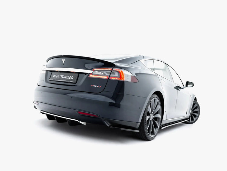 Maxton Design rear valance for Tesla Model S Mk1, black aerodynamic bumper extension with sleek, sporty look.