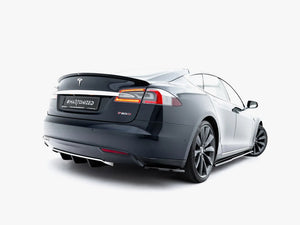 Maxton Design Rear Side Splitters V.2 for Tesla Model S Mk1, black aerodynamic car accessories installed on the vehicle's sides.