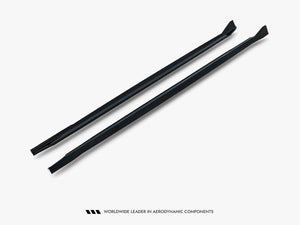 Maxton Design BMW M5 F90 full body kit set with front bumper, side skirts, and rear diffuser for enhanced sporty appearance.