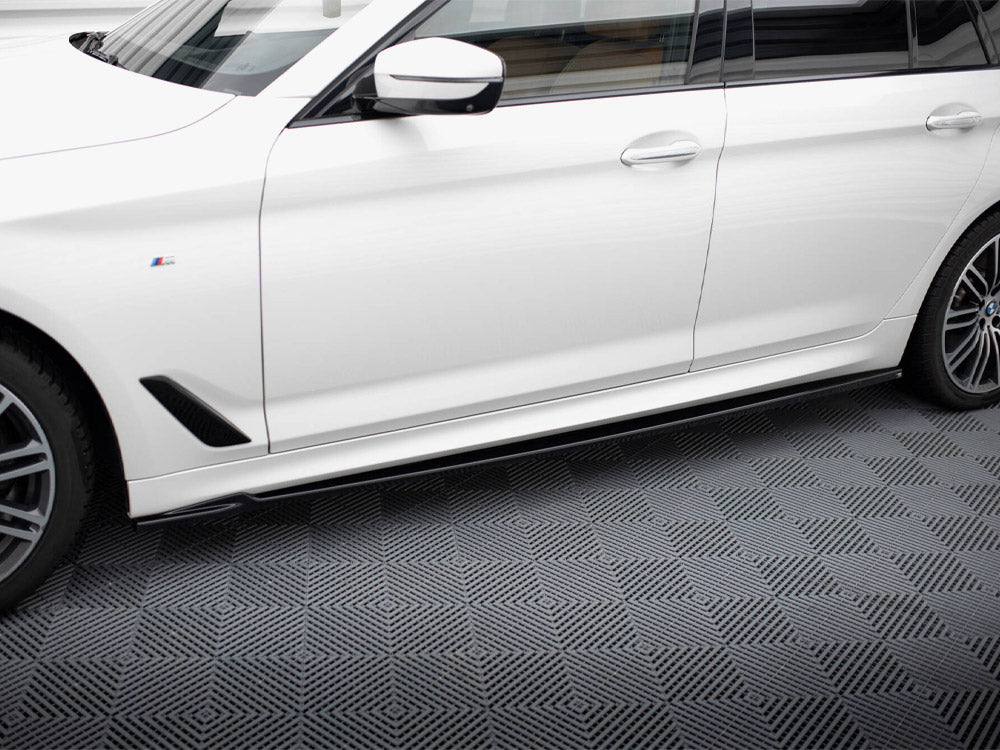 Maxton Design BMW 5 Series G30 M-Pack full body kit, including front and rear bumpers, side skirts, and styling components.