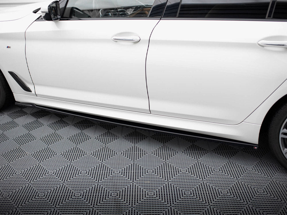 Maxton Design BMW 5 Series G30 M-Pack full body kit with front splitter, side skirts, and rear diffuser on a sedan model.