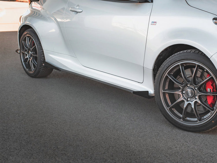 Racing Durability Side Skirts Diffusers (+flaps) Toyota Gr Yaris Mk4 (2020-) - Wayside Performance 