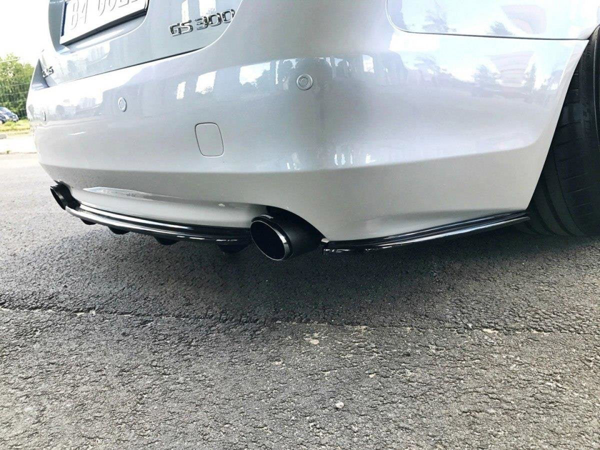 Central Rear Splitter (Vertical Bars) Lexus GS 300 Mk3 Facelift - Wayside Performance 
