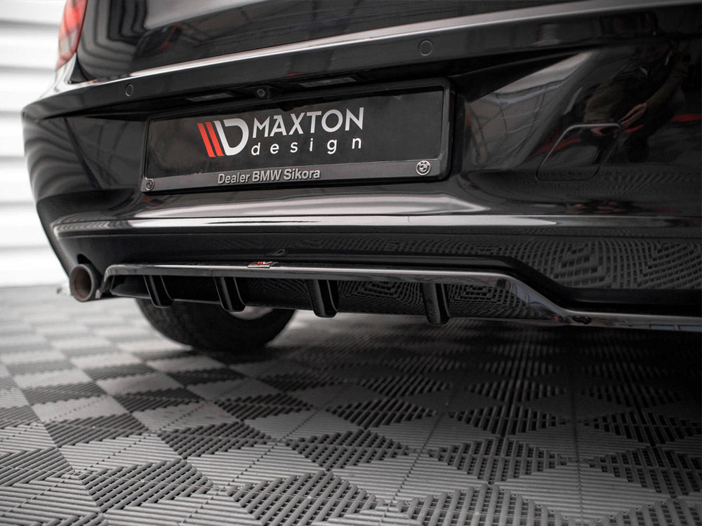 Central Rear Splitter (Vertical Bars) BMW 1 F20 - Wayside Performance 