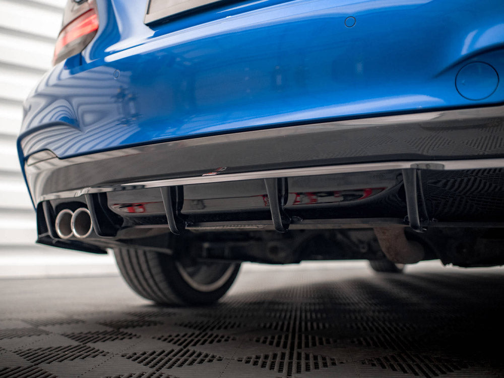 Central Rear Splitter (Vertical Bars) BMW 2 M-Pack F22 - Wayside Performance 