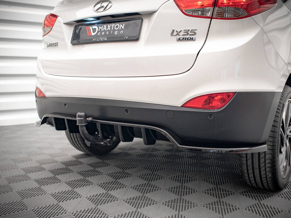 Central Rear Splitter (Vertical Bars) Hyundai IX35 Mk1 - Wayside Performance 