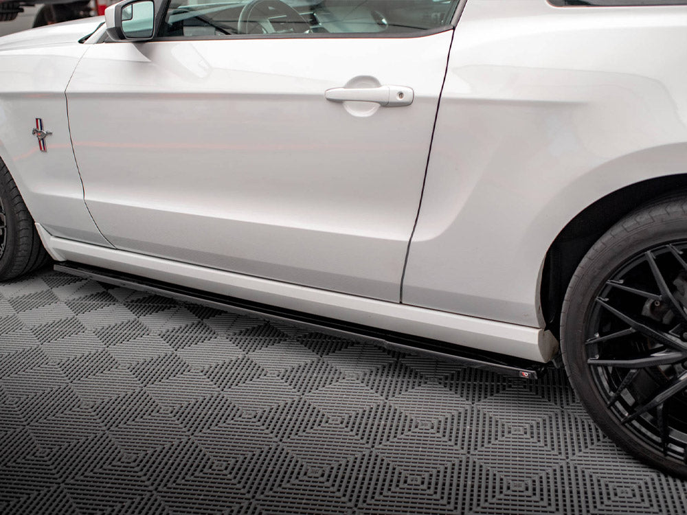 Side Skirts Diffusers Ford Mustang Mk5 Facelift - Wayside Performance 