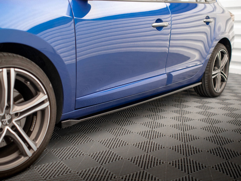 Side Skirts Diffusers Renault Megane GT Line Grandtour Mk3 Facelift - Wayside Performance 