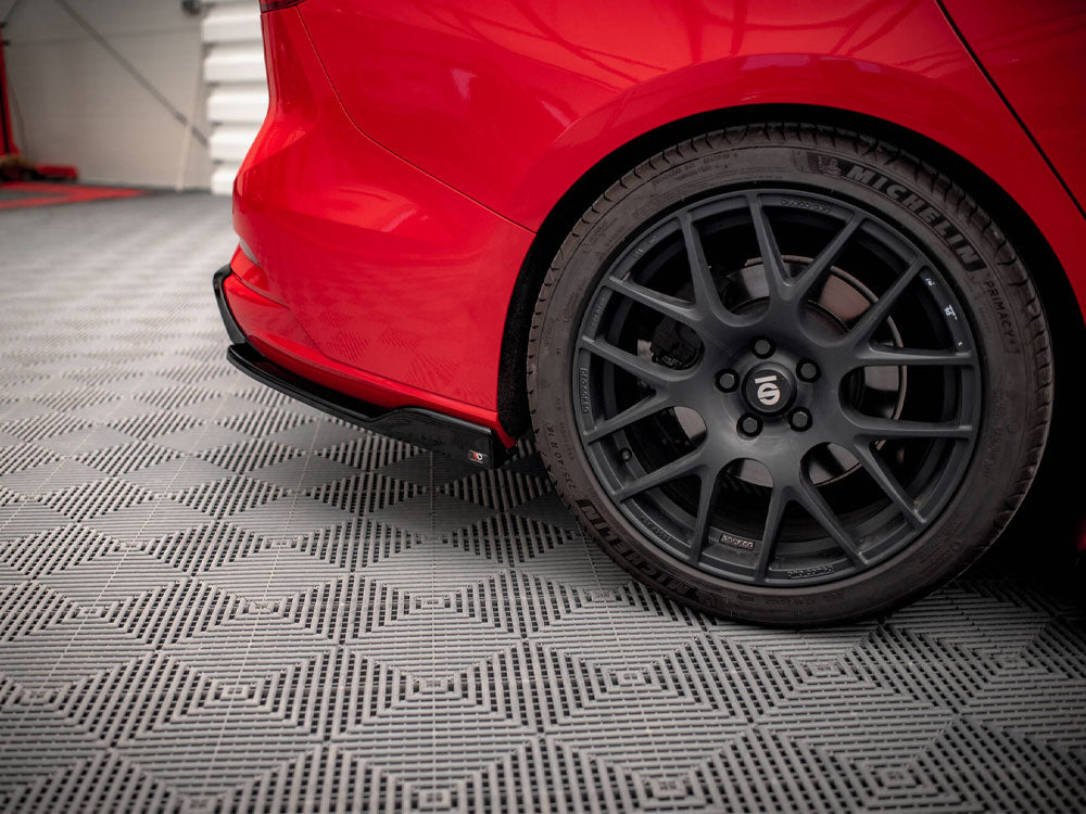 Rear Side Splitters V.8 Ford Focus Estate ST Mk4 - Wayside Performance 